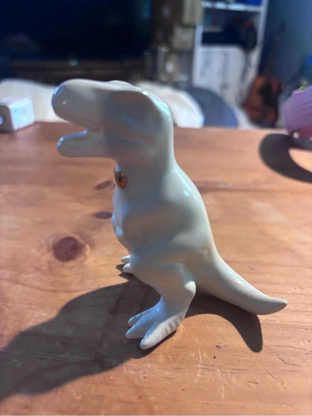 Target ceramic dinosaur